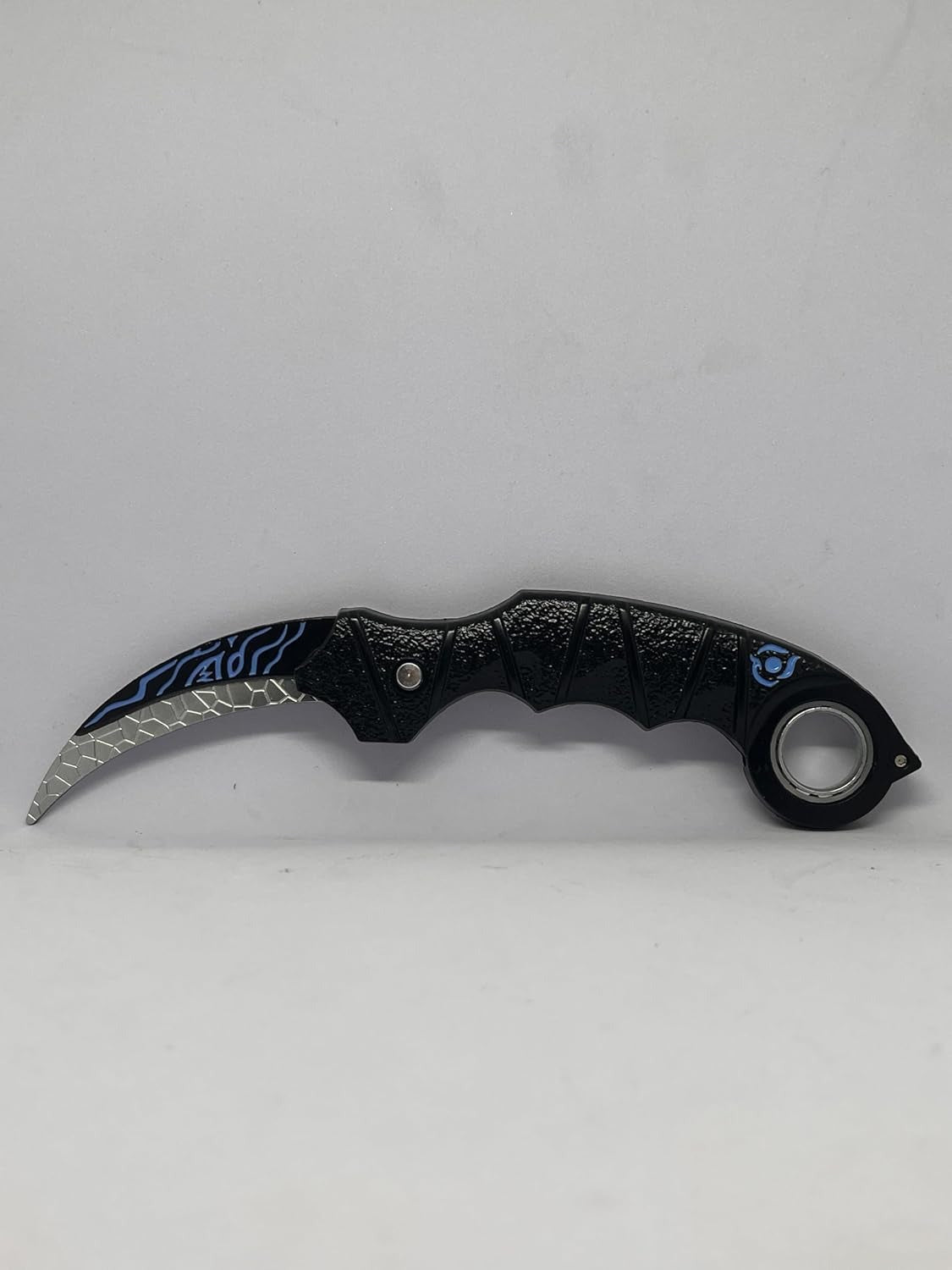 Blue-Black  Double Chained Metal Kunai Pocket, folding and rotating karambit knife anime toy