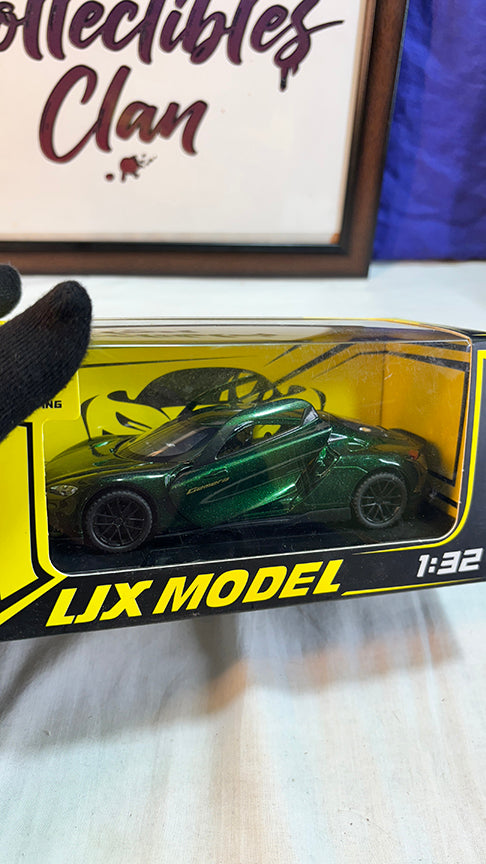 1:32 Scale Koenigsegg Gemera Hybrid Hypercar Die-cast Model, Alloy Metal Car with Opening Doors and Lighting Effects Realistic Model Gift for Kids, Boys & Diecast Collectors