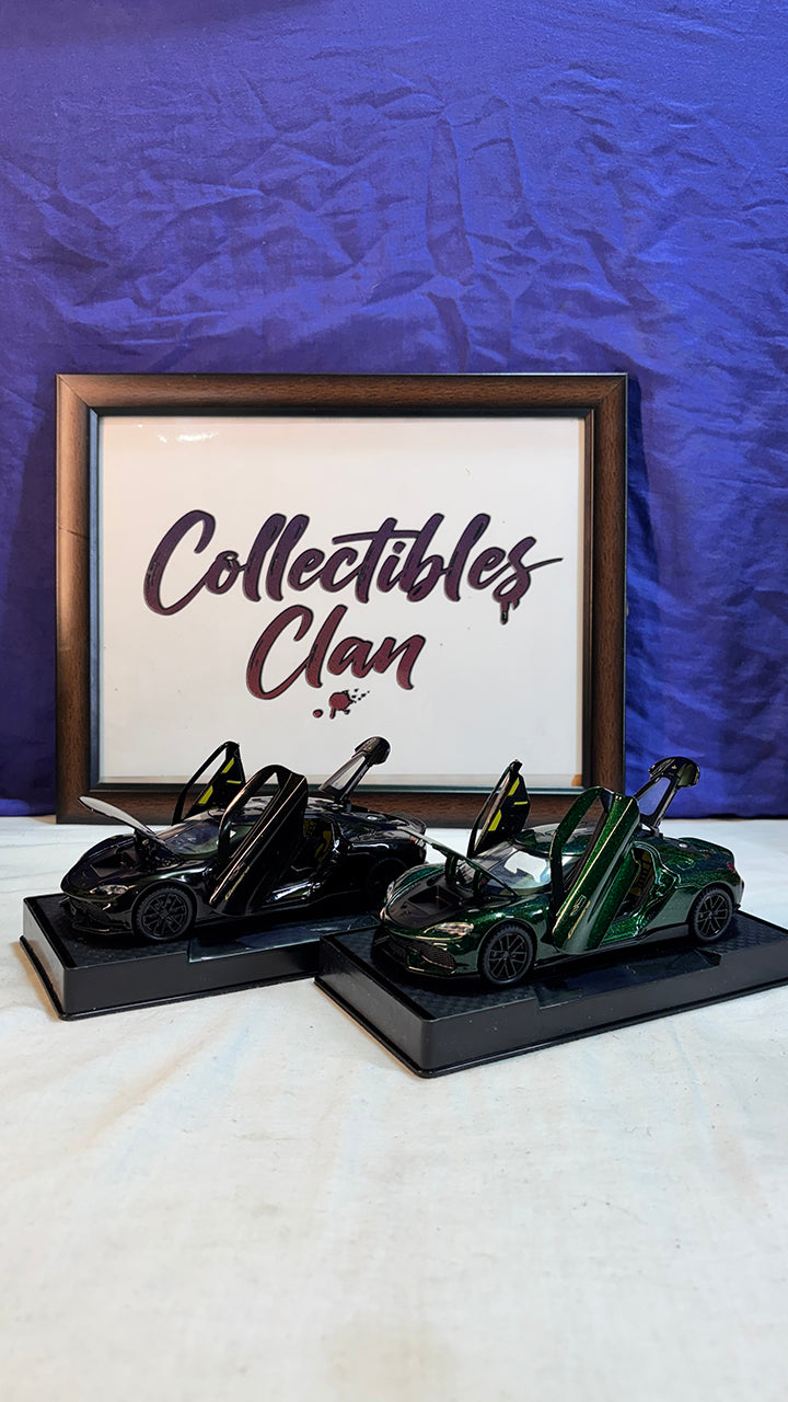 1:32 Scale Koenigsegg Gemera Hybrid Hypercar Die-cast Model, Alloy Metal Car with Opening Doors and Lighting Effects Realistic Model Gift for Kids, Boys & Diecast Collectors