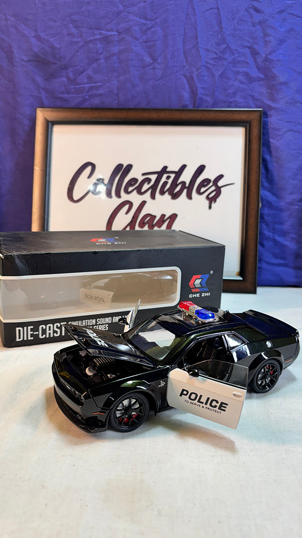 1:24 Scale Interceptor Police Cruiser Alloy Die-cast Model, High-Detail Police Car with Siren Sounds and Flashing LED Lights Realistic Model Gift for Kids, Boys & Diecast Collectors