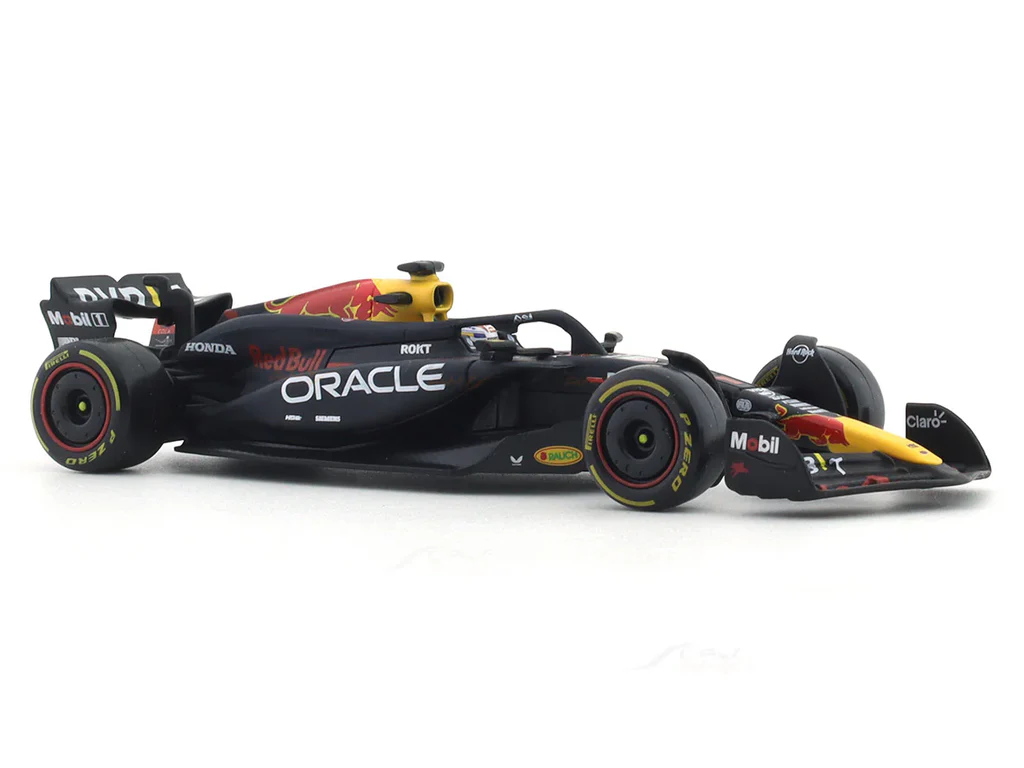 Rastar 1:18 Scale Red Bull RB18 Max Verstappen #1 Remote Control Car, Official F1 Championship Edition R/C Model