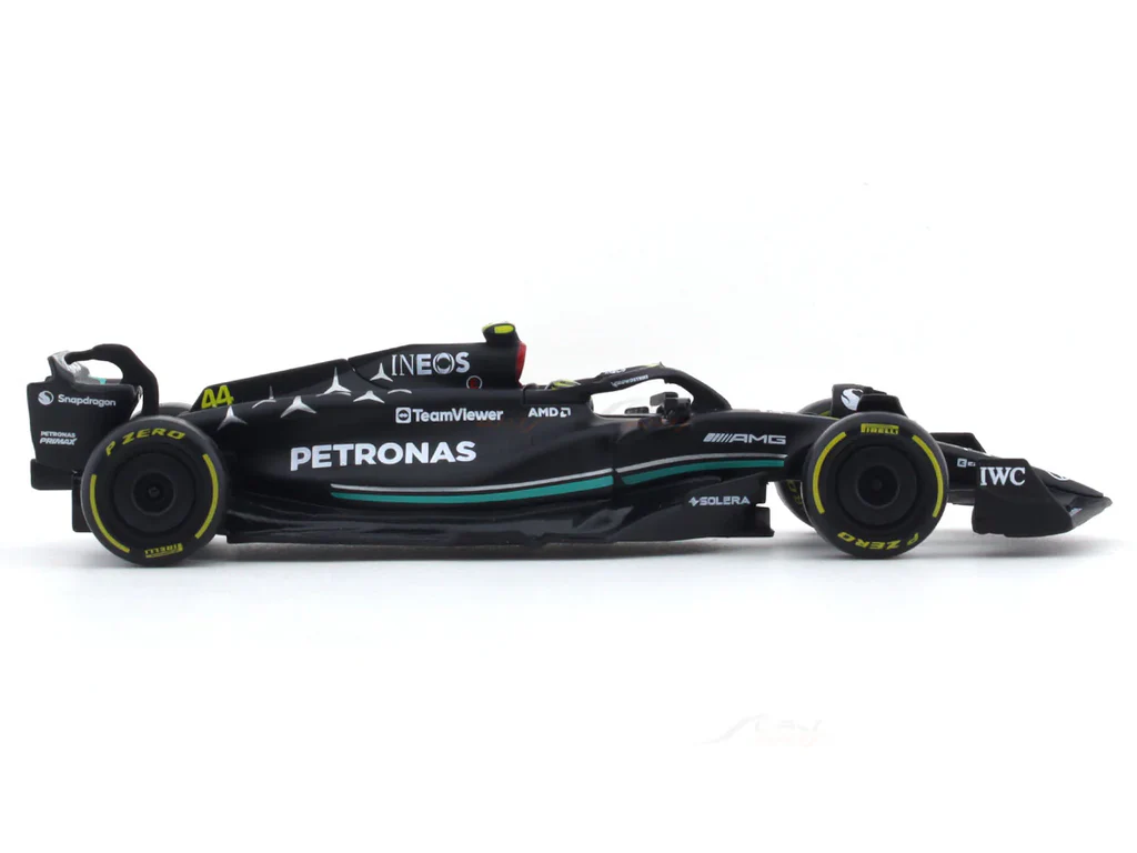 Bburago 1:43 Scale Mercedes-AMG F1 W14 Lewis Hamilton #44 Die-cast Car, Licensed Formula 1 Collector's Edition Model
