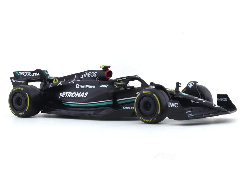 Bburago 1:43 Scale Mercedes-AMG F1 W14 Lewis Hamilton #44 Die-cast Car, Licensed Formula 1 Collector's Edition Model