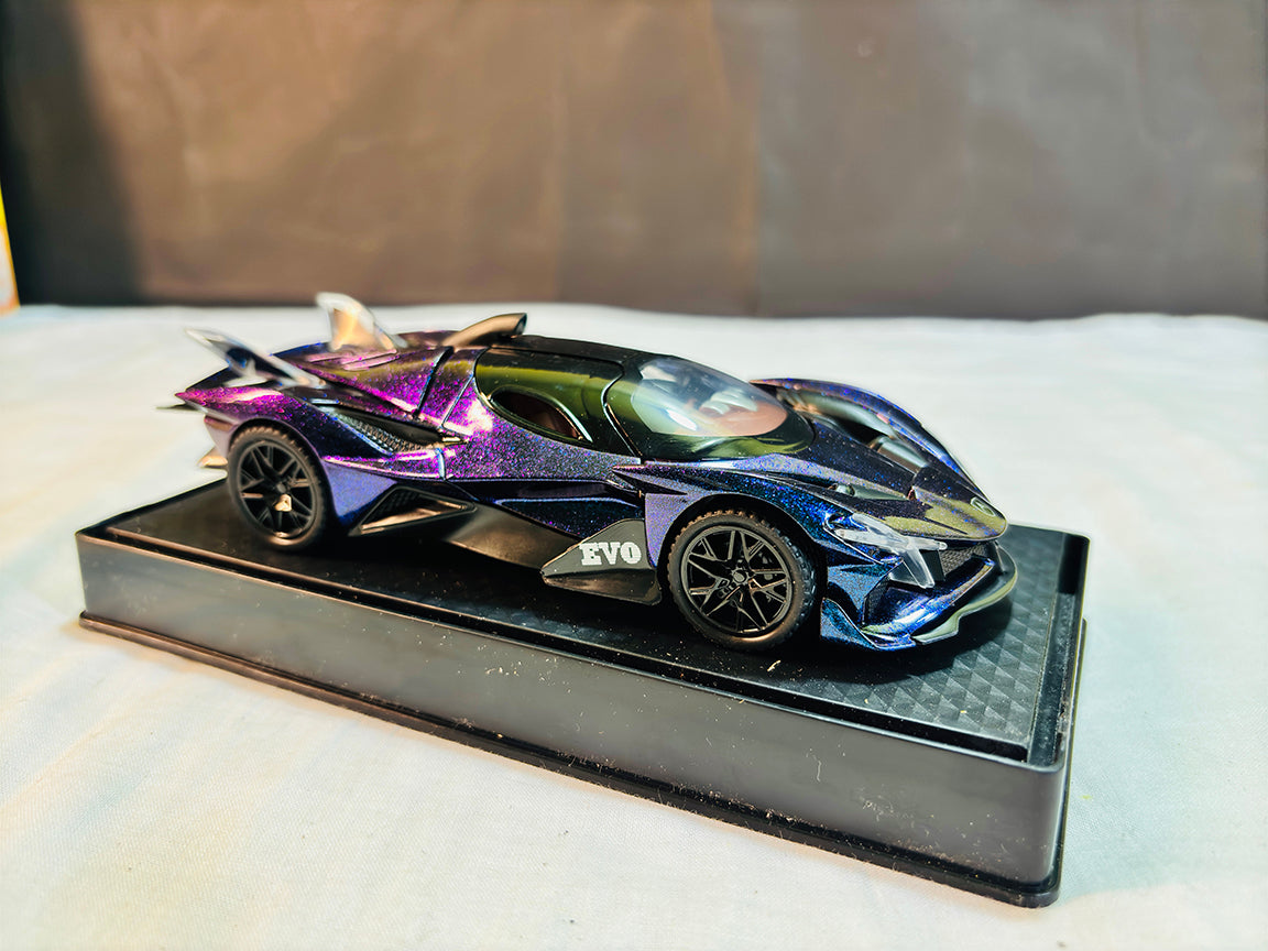 1:32 Scale Lamborghini Veneno LP750-4 Die-cast Model, Alloy Supercar Replica with Scissor Doors and Realistic Sound