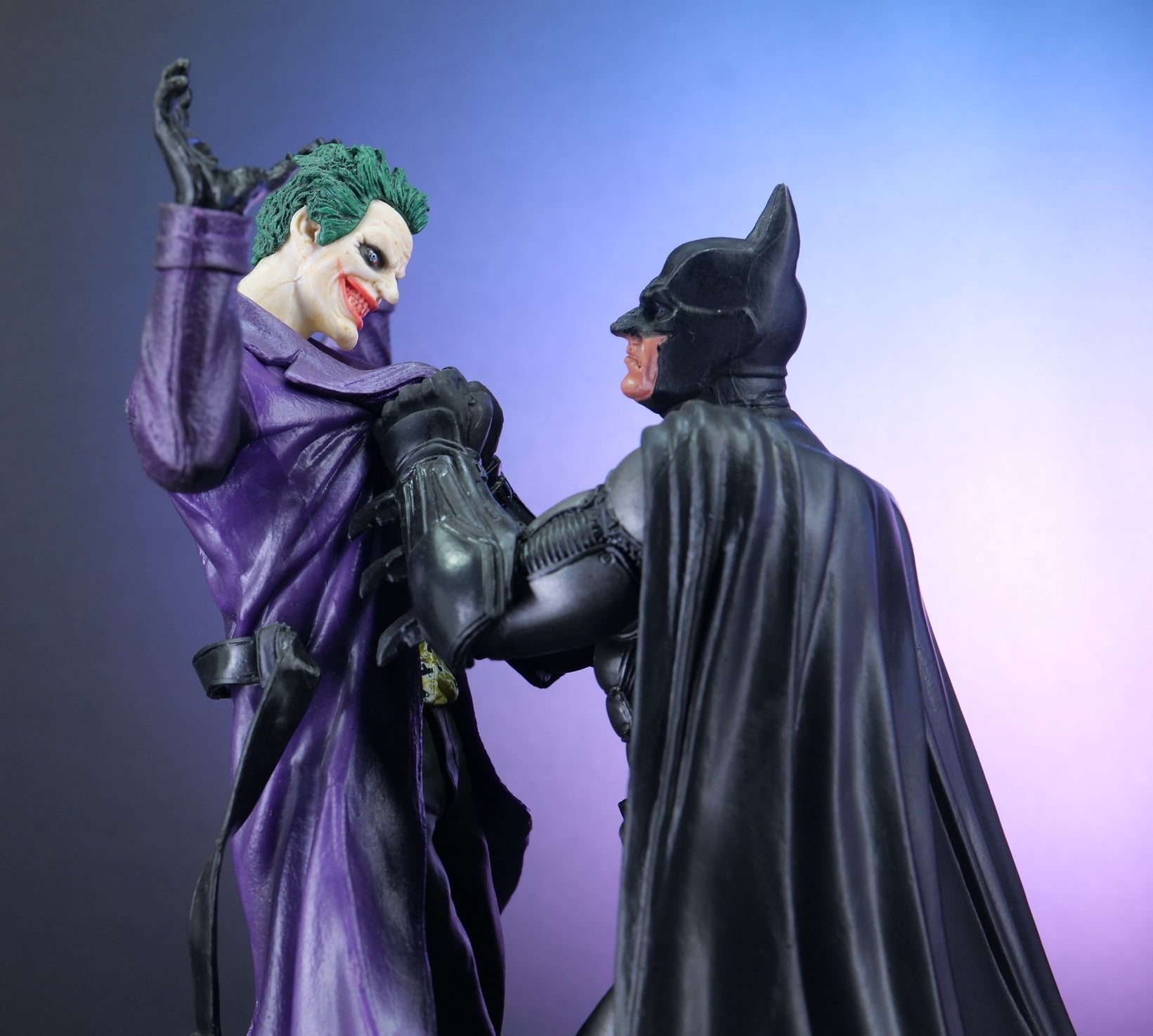 Batman vs Joker Fight Action Figure (30 cm) PVC – DC Comics Collectible by Collectibles clan