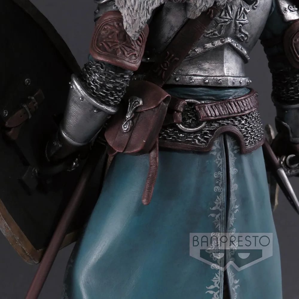 Elite Knight Figure Dark Souls Standing